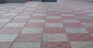 Укладка плитки на улице в Тихвине: стоимость работы от 874 руб.